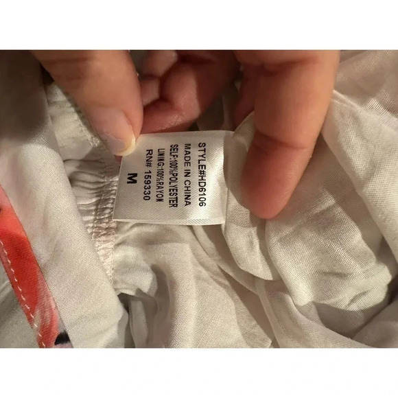 Heyson Floral Maxi Dress. Lined. New without tags. Medium - Picture 3 of 4